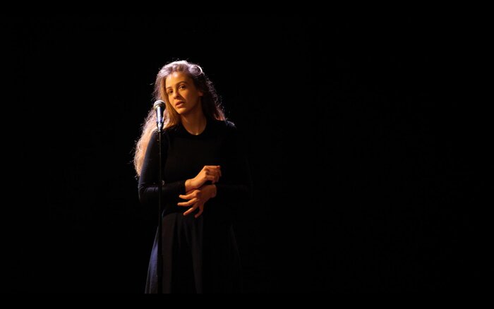 Französische Chansons mit Leora Guillot – Bild: © Marie Helard Garcia